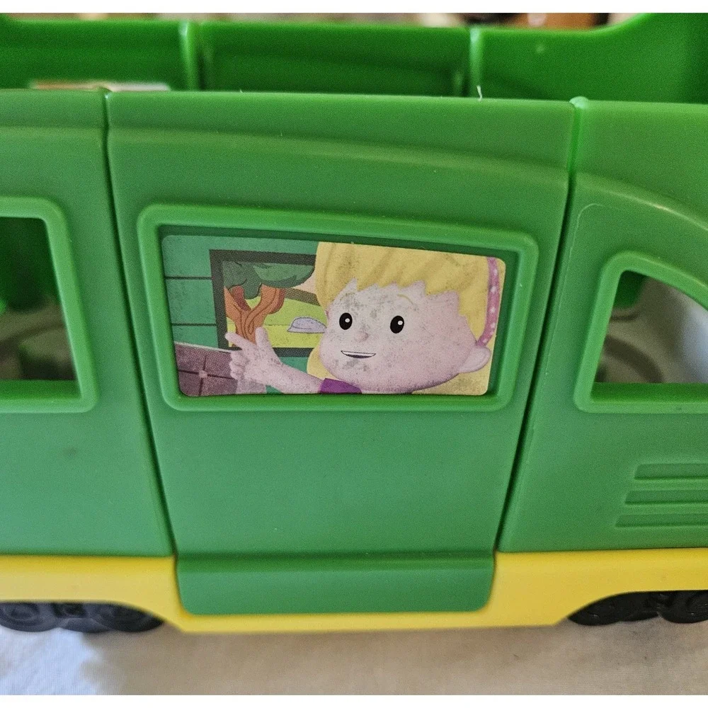 Little People Green School‎ Bus Replacement Vehicle Fisher-Price Toy Bus Only